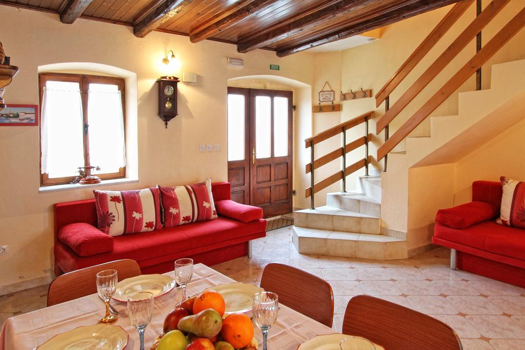 Holiday Home Marko Funtana Exterior foto
