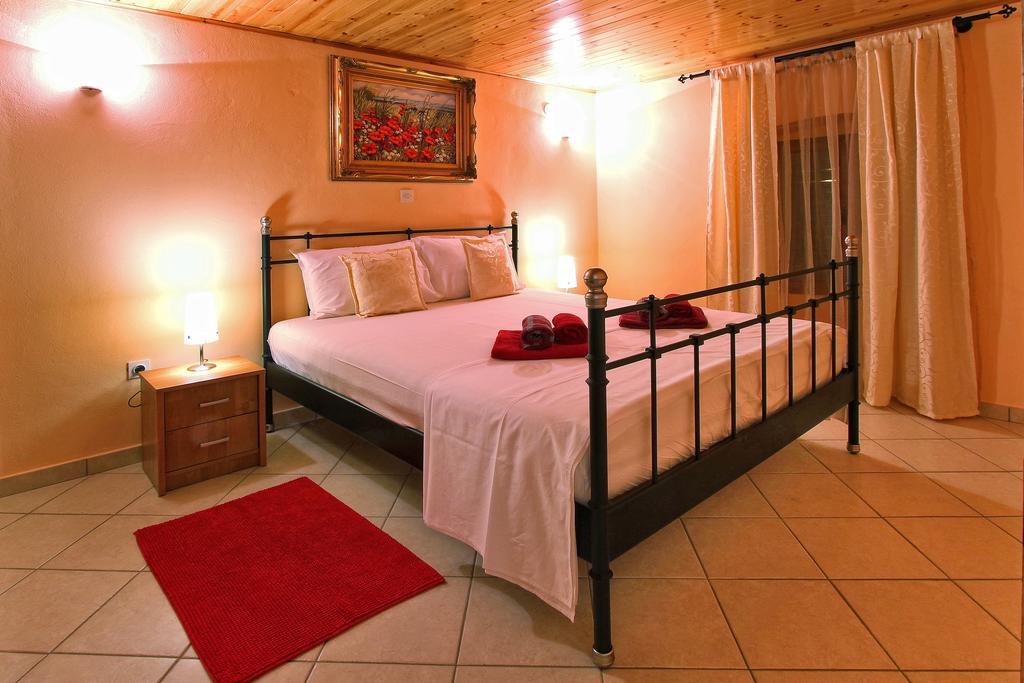 Holiday Home Marko Funtana Exterior foto